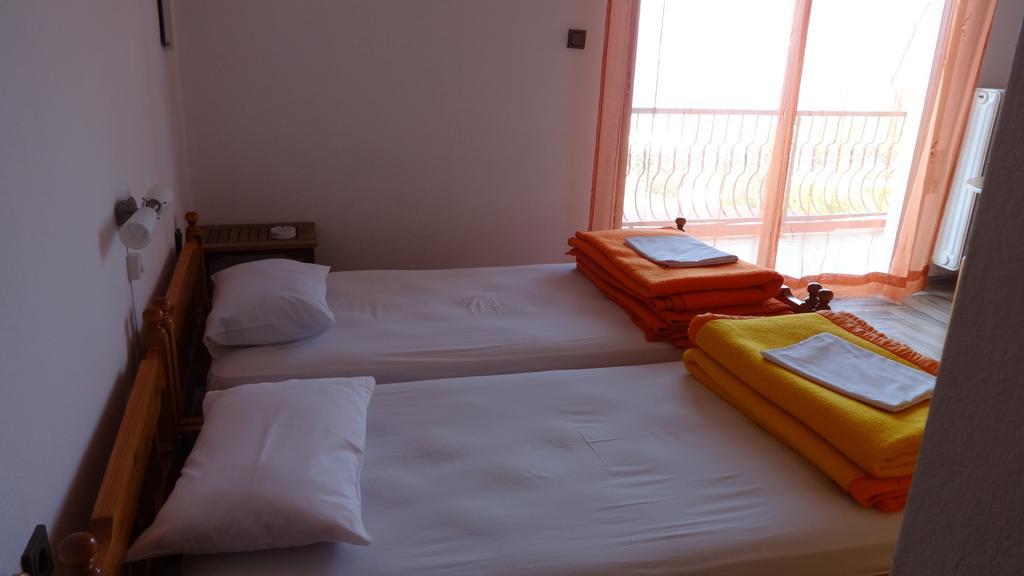 Paradies Ano Polidhendrion Номер фото